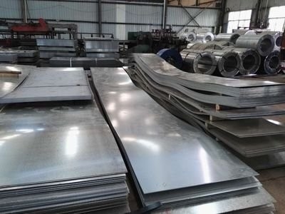 22 गेज कोल्ड रोल्ड जस्ती फ्लैट प्लेट Dx51d Z275 फुरिंग चैनल के लिए